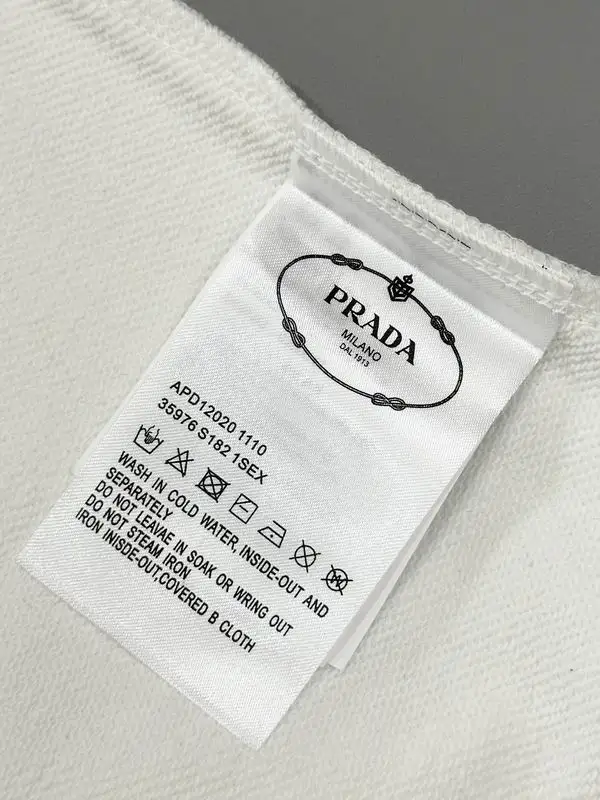 Prada S-XL m6tx02 (18)